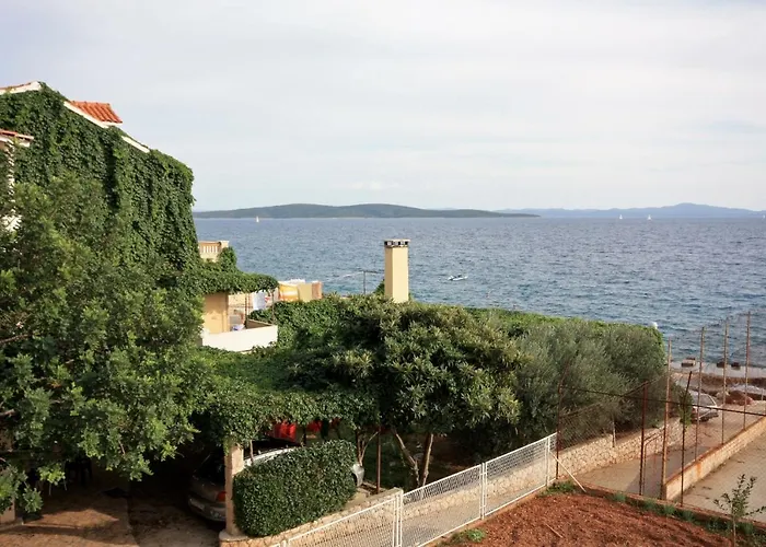 By The Sea Ivan Dolac, Hvar - 5709